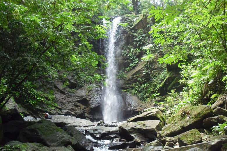 La caída de agua de las Cascadas Avocat