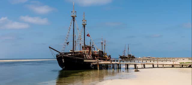 Paseo en barco pirata por Flamingo Island