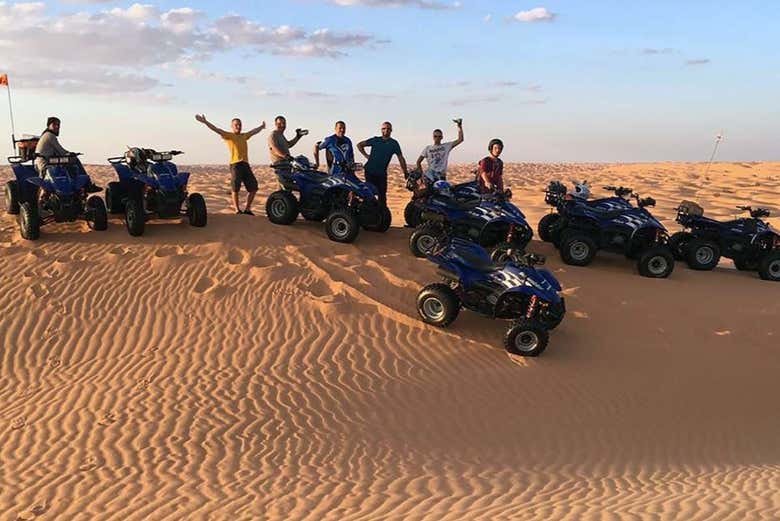 Un groupe profitant de la balade