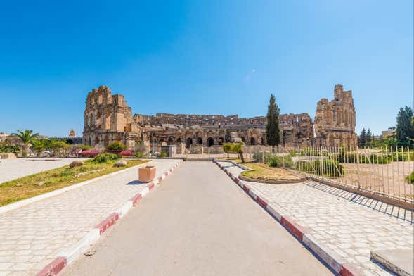 Excursión privada de 3 días a El Djem, Douz y Kairuán