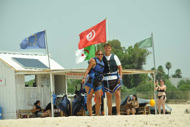Foto antes de subir al parasailing