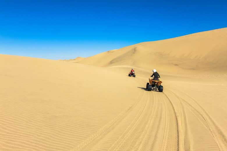 Balade en quad dans el désert de Douz