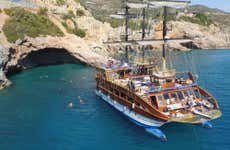 Paseo en catamarán con comida por Alanya