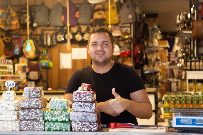 Uno de los puestos del bazar de Manavgat