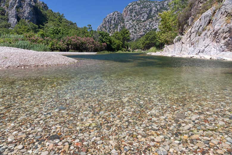 Visit the village of Ulupinar