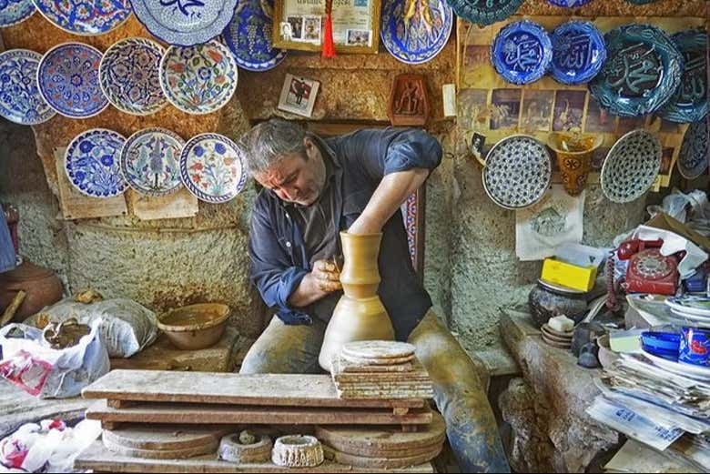 Visit an artisan workshop