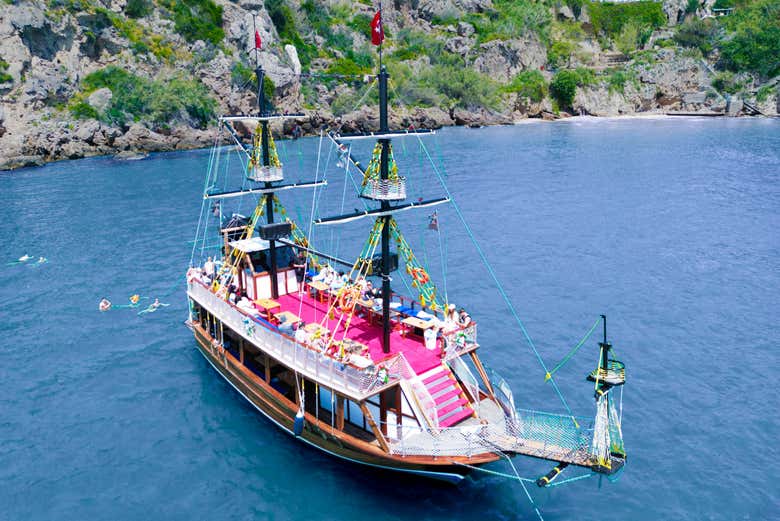 Recorreremos el golfo de Antalya