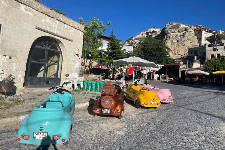 En una de las calles de Cavusin