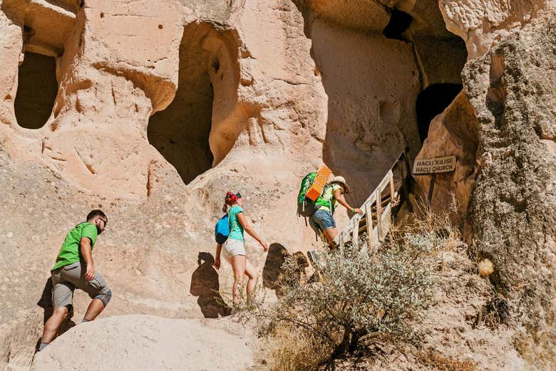 Subiendo hacia el mirador de Göreme