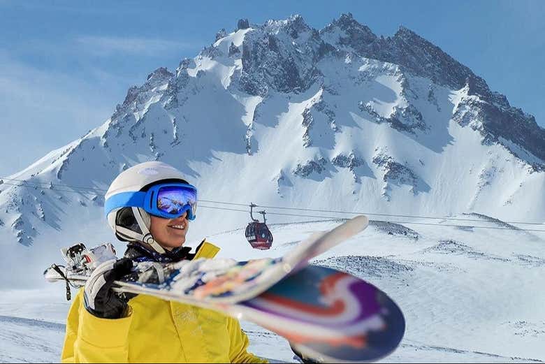 Spend your day skiing on Mount Erciyes