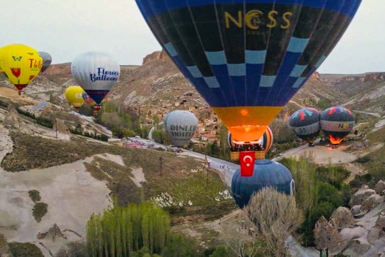 Enjoy this hot air balloon ride
