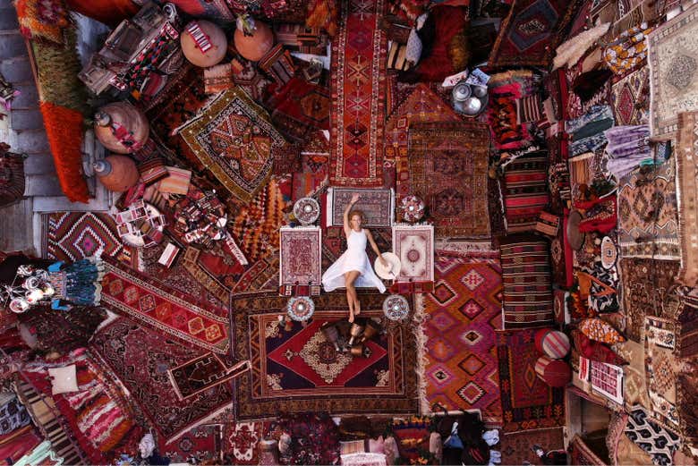 Alfombras de colores en Capadocia
