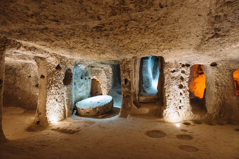 Interior da cidade subterrânea de Kaymakli
