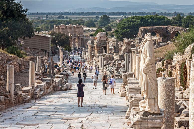 Walk around Ephesus