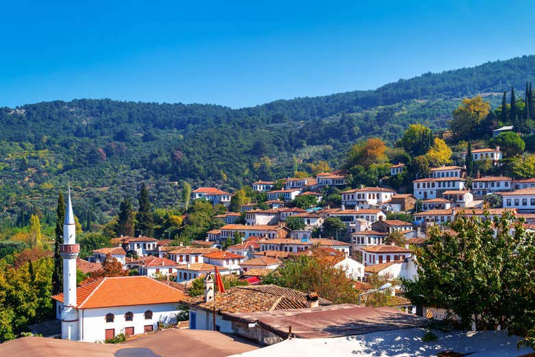 Discover picturesque Şirince