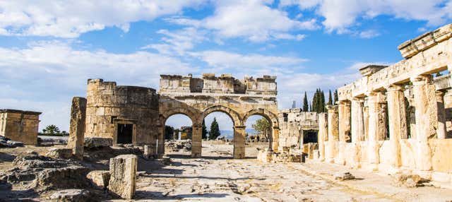 Excursión a Hierápolis y Pamukkale en avión