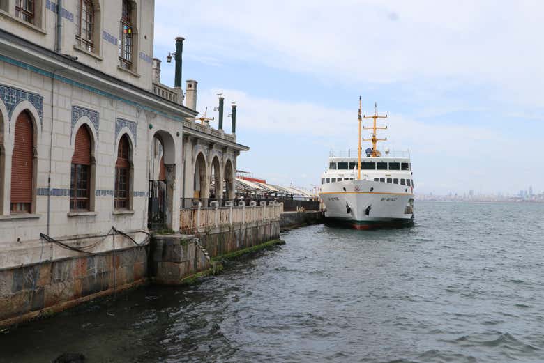 Navegaréis por las bellas islas Príncipe
