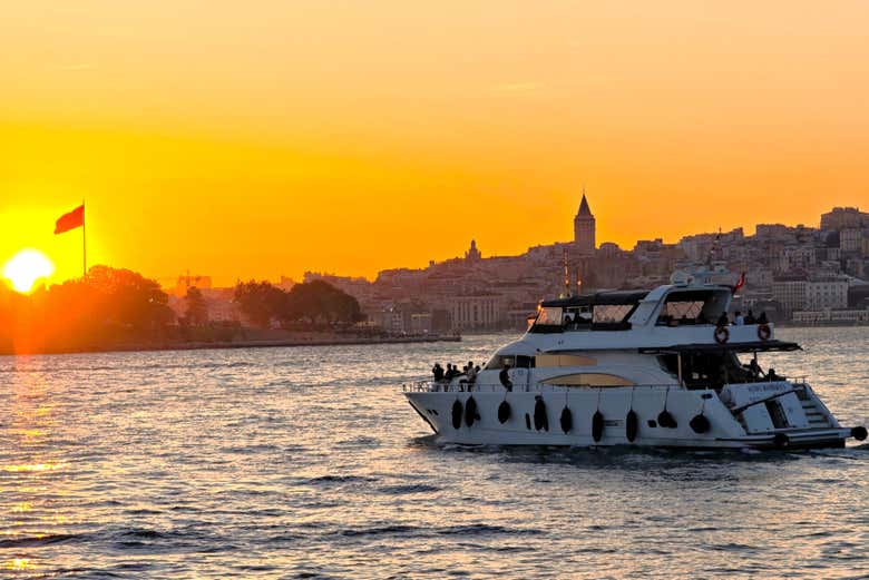 See a beautiful sunset 