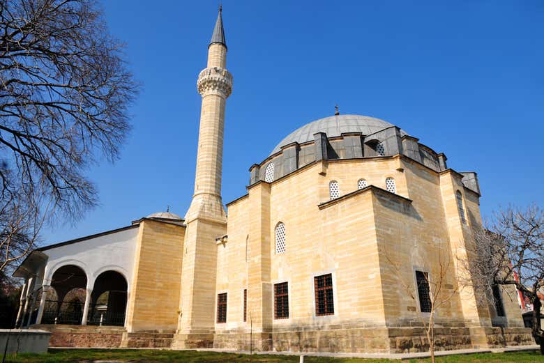 Osservando la moschea di Rüstem Paşa