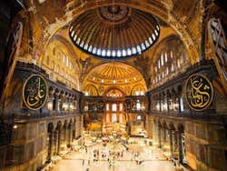 Santa Sofia, interno