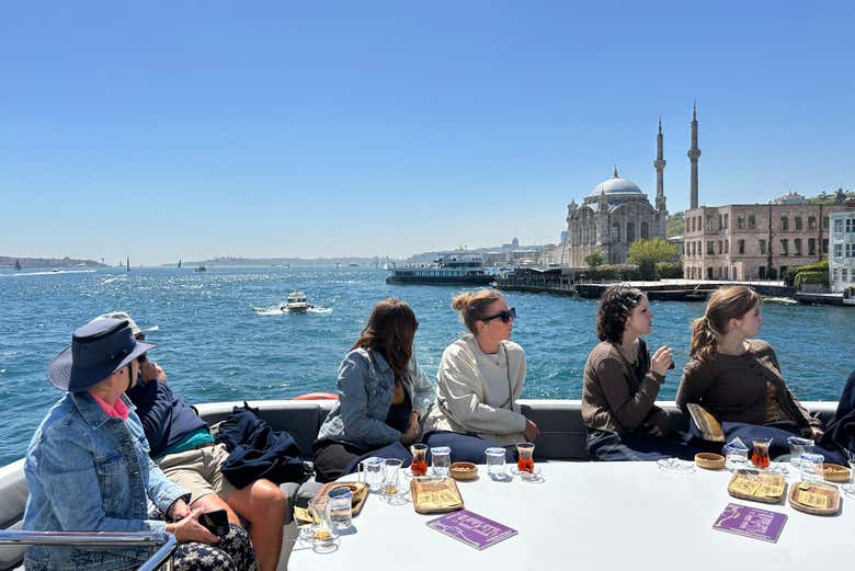 Vistas de Estambul desde el barco 