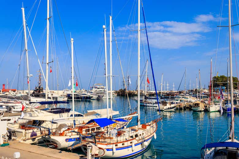 Kemer Port