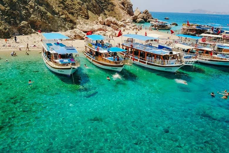 Suluada Island