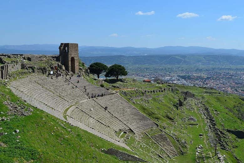Explorez les ruines de Pergame