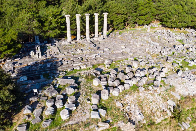 Vue aérienne du site archéologique de Priène