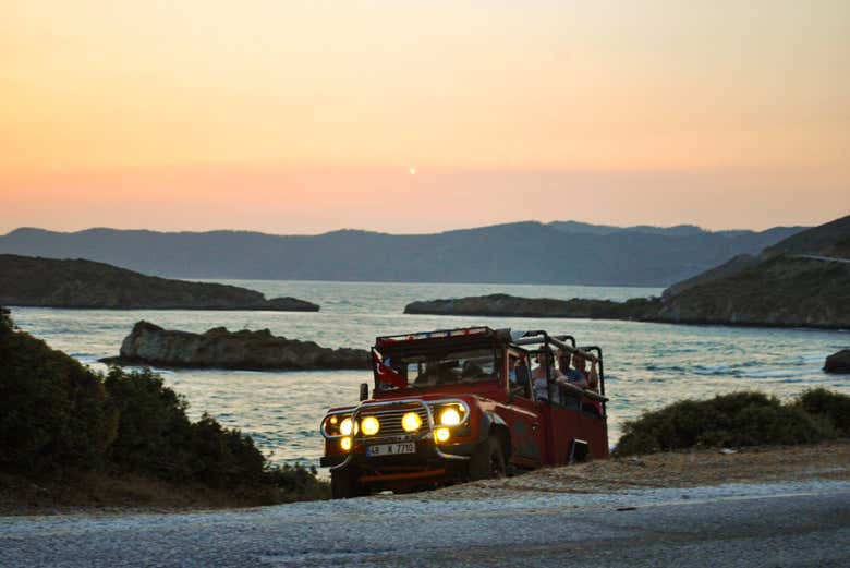 Viajando de 4x4 pelas praias de Marmaris