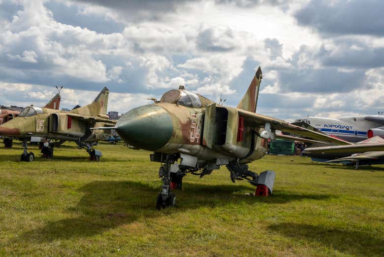 Caza Mig-23