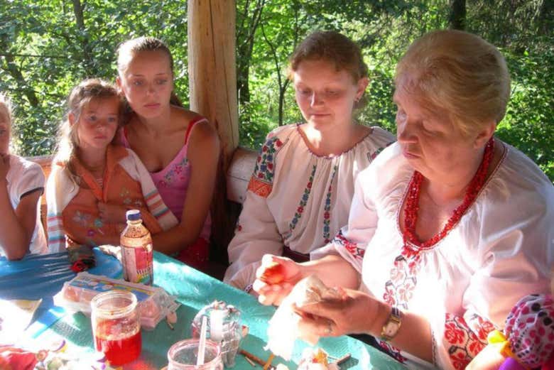 Durante a oficina de pintura