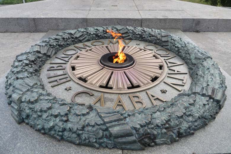 Monumento al Soldado Desconocido Kiev