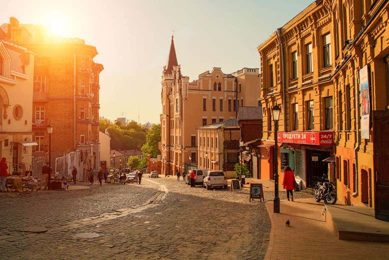 Tour por el Descenso de San Andrés y el barrio Podil