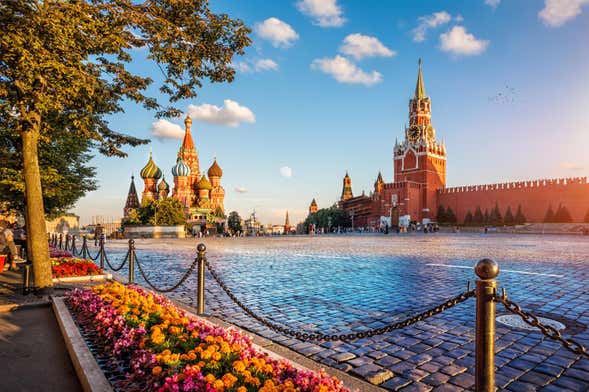 Kiev, Moscow & St. Petersburg Tour Package: 10 Days