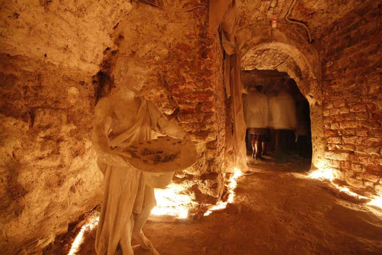 Tour of Lviv's undergrounds