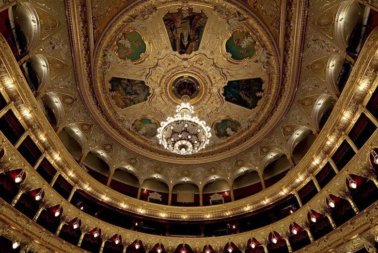 Lustre do Teatro de Odessa