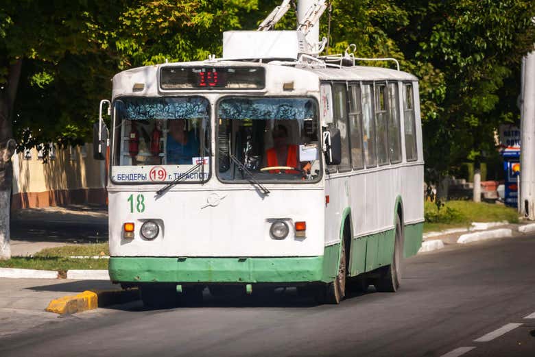 Trolleybus soviétique entre Tiraspol et Bender