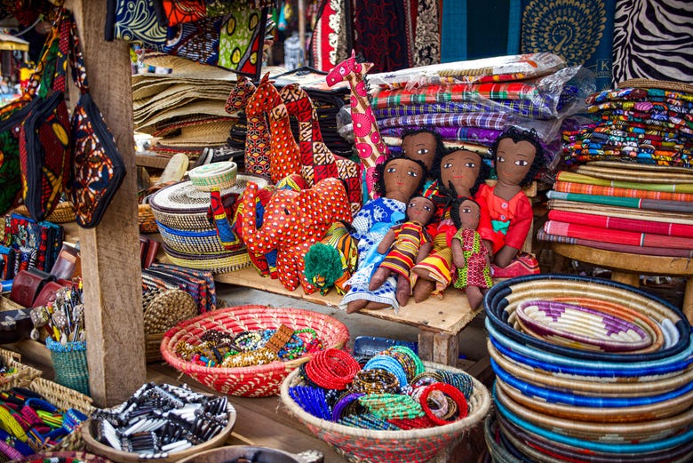 Mercado de artesanía en Kampala