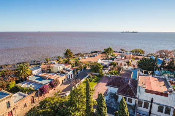 Autobús turístico de Colonia del Sacramento