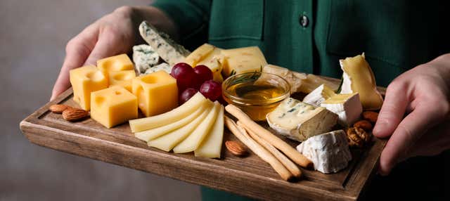 Degustación de quesos y vinos en Colonia del Sacramento