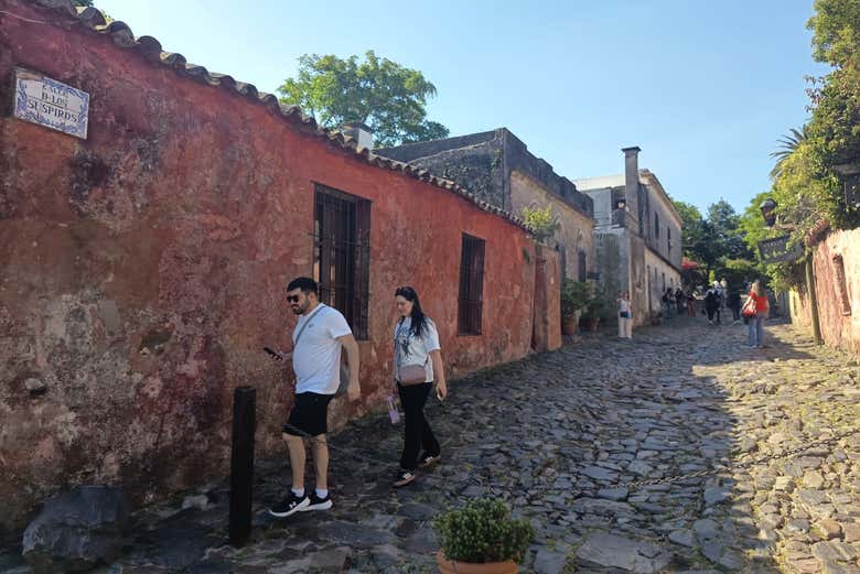 Vous marcherez dans la rue des Soupirs