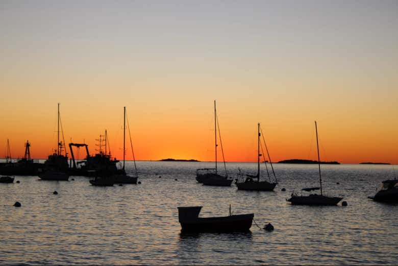 Côte de Colonia del Sacramento au coucher du soleil