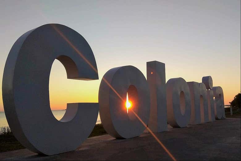Letras de Colônia, na avenida das Américas