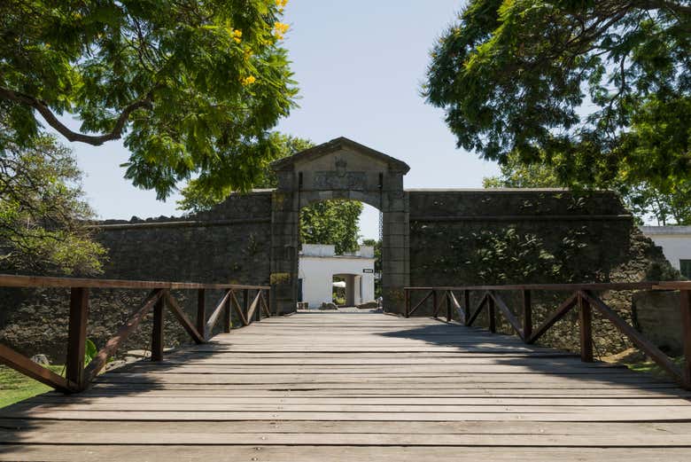 Portón de Campo de Colonia del Sacramento
