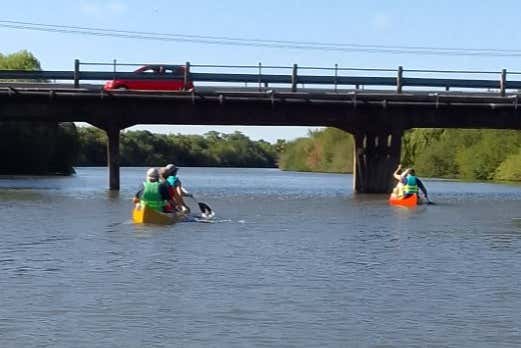 Tour en kayak por el Arroyo del Sauce desde Colonia del Sacramento