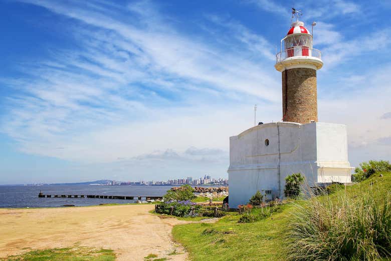 Faro de Punta Carretas, en el sur de Montevideo