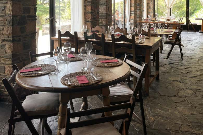 Tudo pronto para aproveitar o almoço