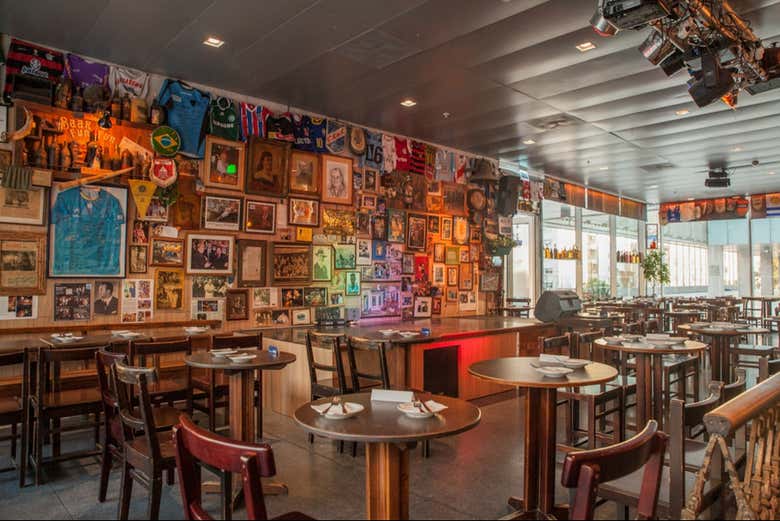 El Baar Fun Fun conserva el ambiente bohemio de antaño