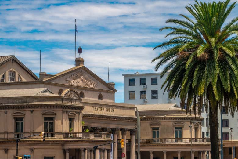 El majestuoso Teatro Solís
